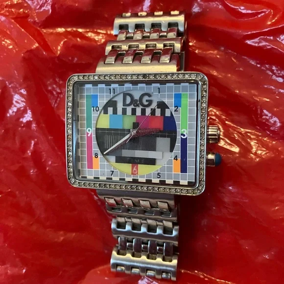 D&g medicine top man watch